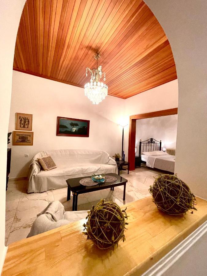 Emerald Luxury Apartments - Ath Airport Spáta Екстериор снимка