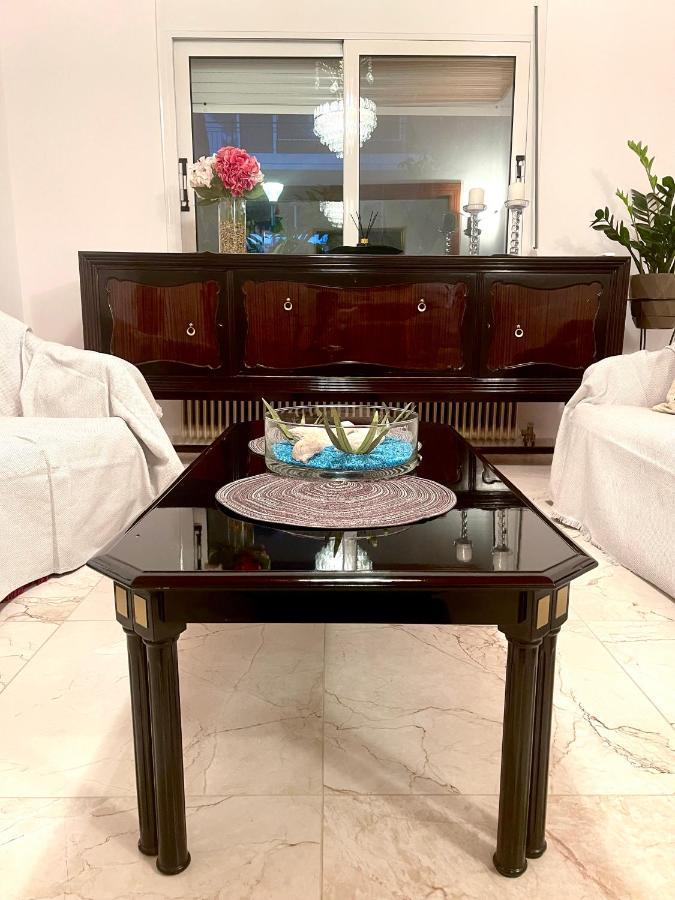Emerald Luxury Apartments - Ath Airport Spáta Екстериор снимка