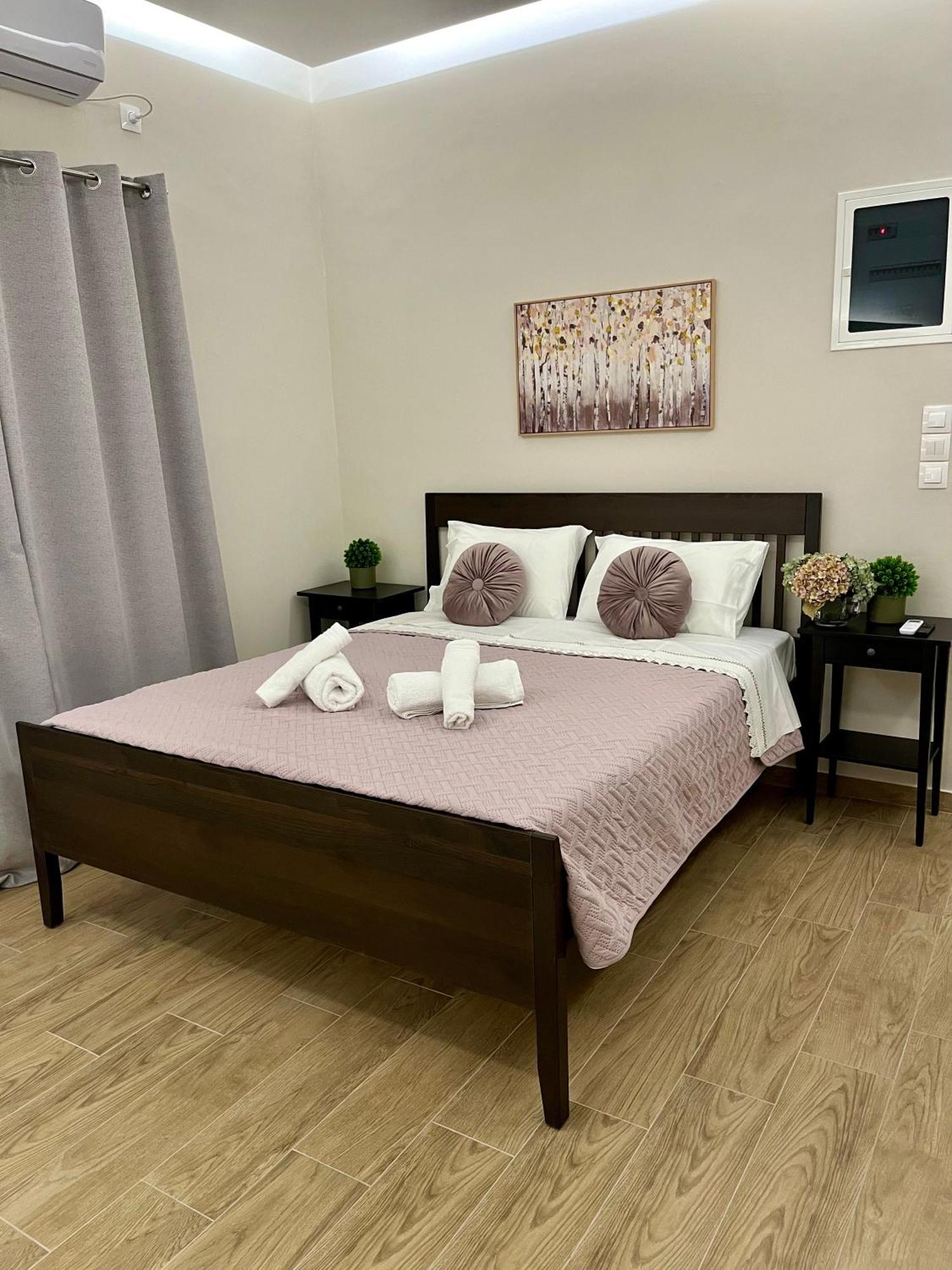 Emerald Luxury Apartments - Ath Airport Spáta Екстериор снимка