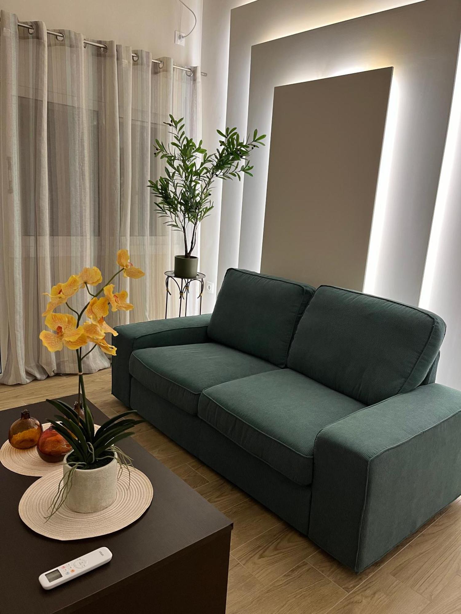 Emerald Luxury Apartments - Ath Airport Spáta Екстериор снимка
